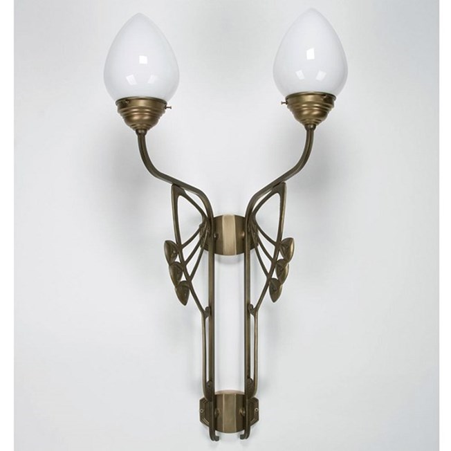 Wandlamp Mackintosh 2-lichts met glaskappen in opaal wit