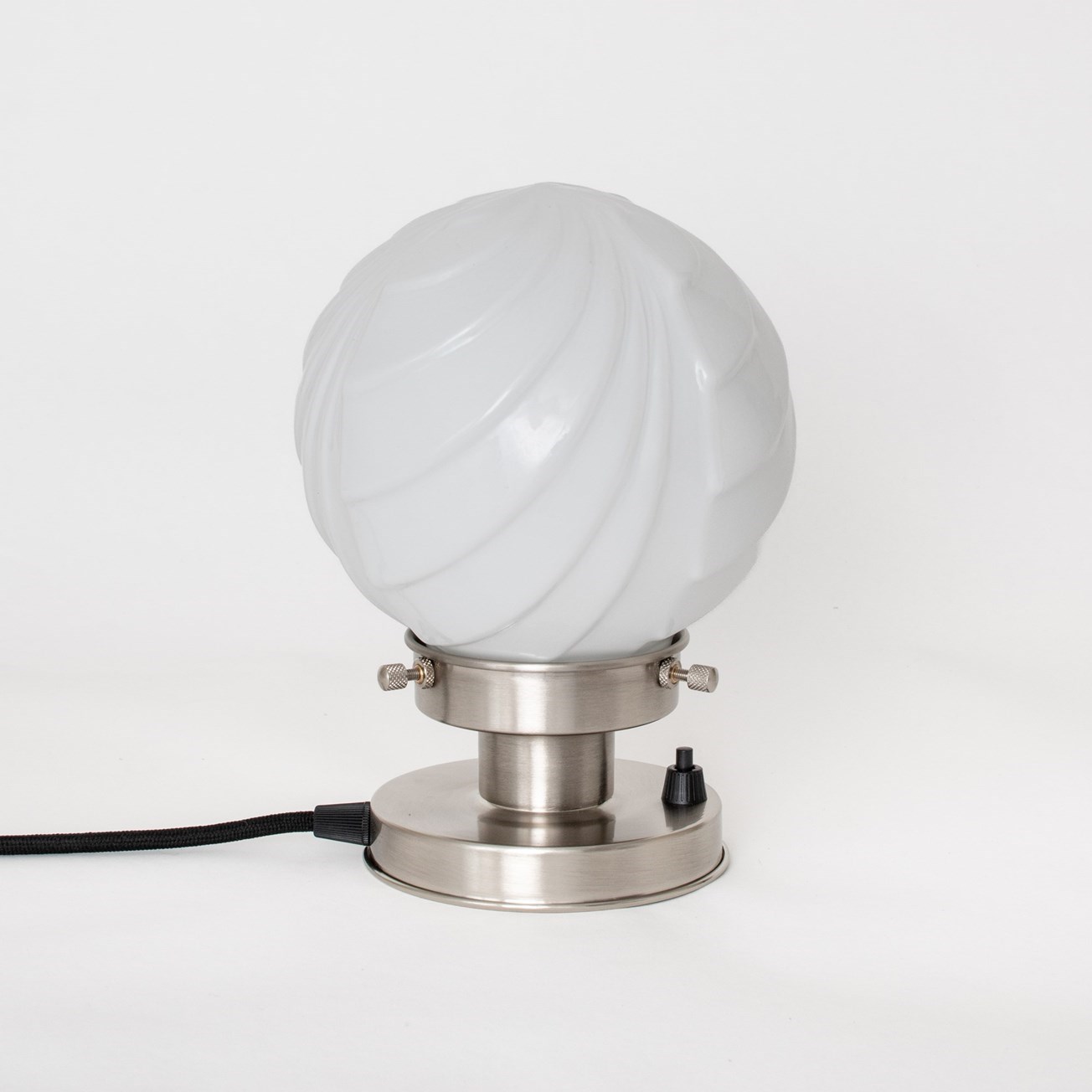 Tafellamp Swingbulb 20's Matnikkel