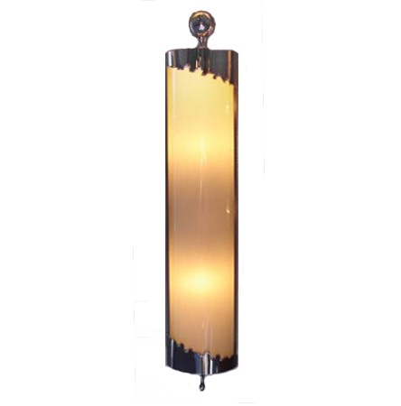 Wandlamp serre met glanzend nikkel armatuur en roomwit gemarmerd glas