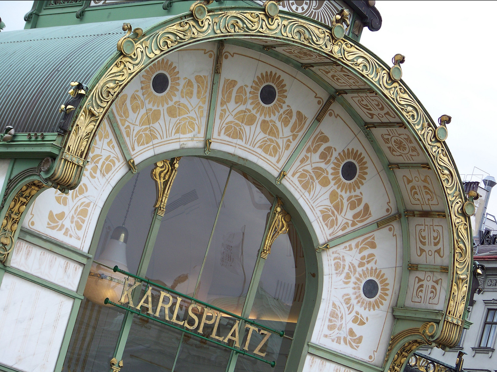 Een authentiek model in de hal van het Karlsplatz Stadtbahn-station.